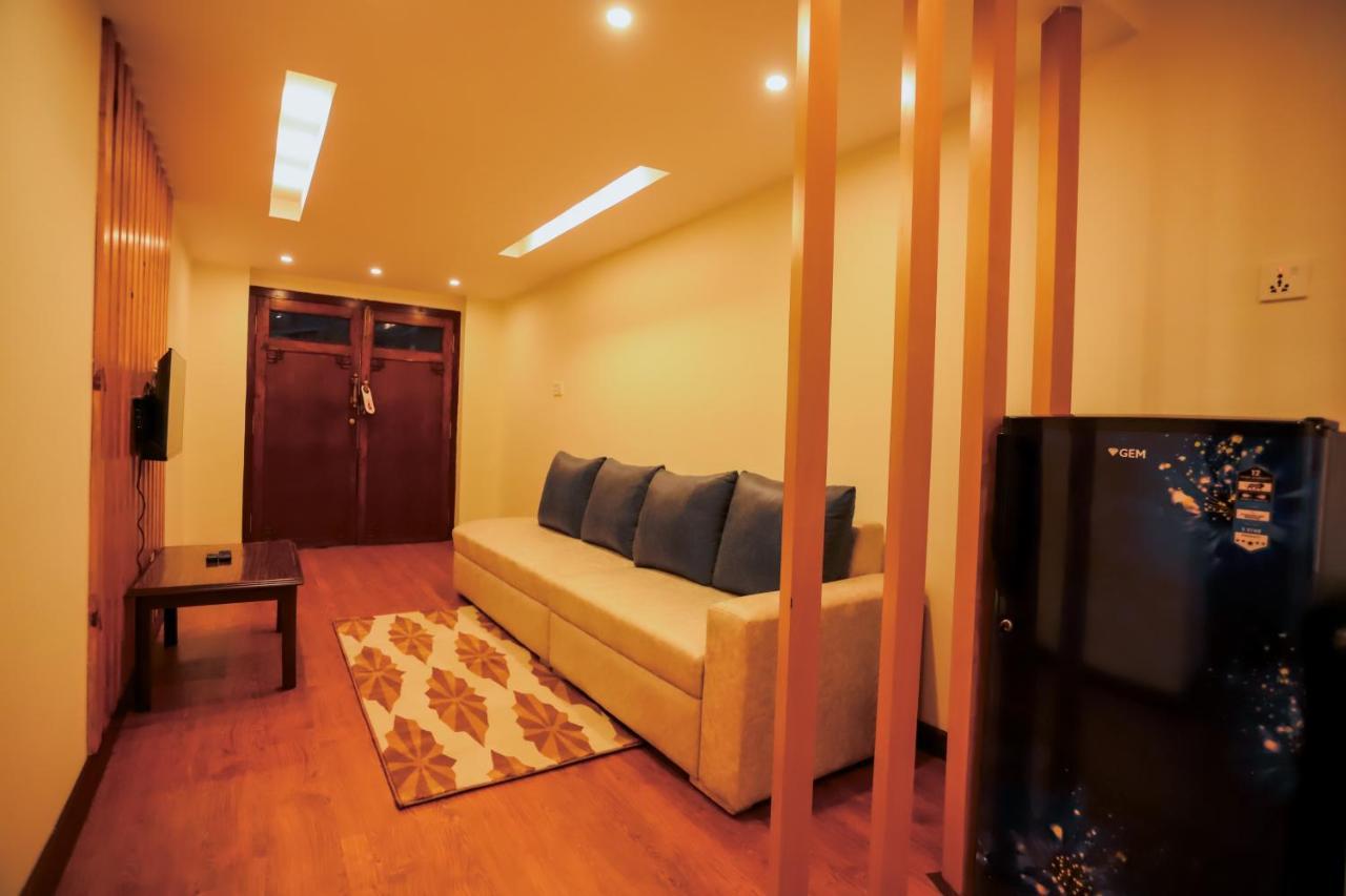 Kathmandu Business Hotel Buitenkant foto