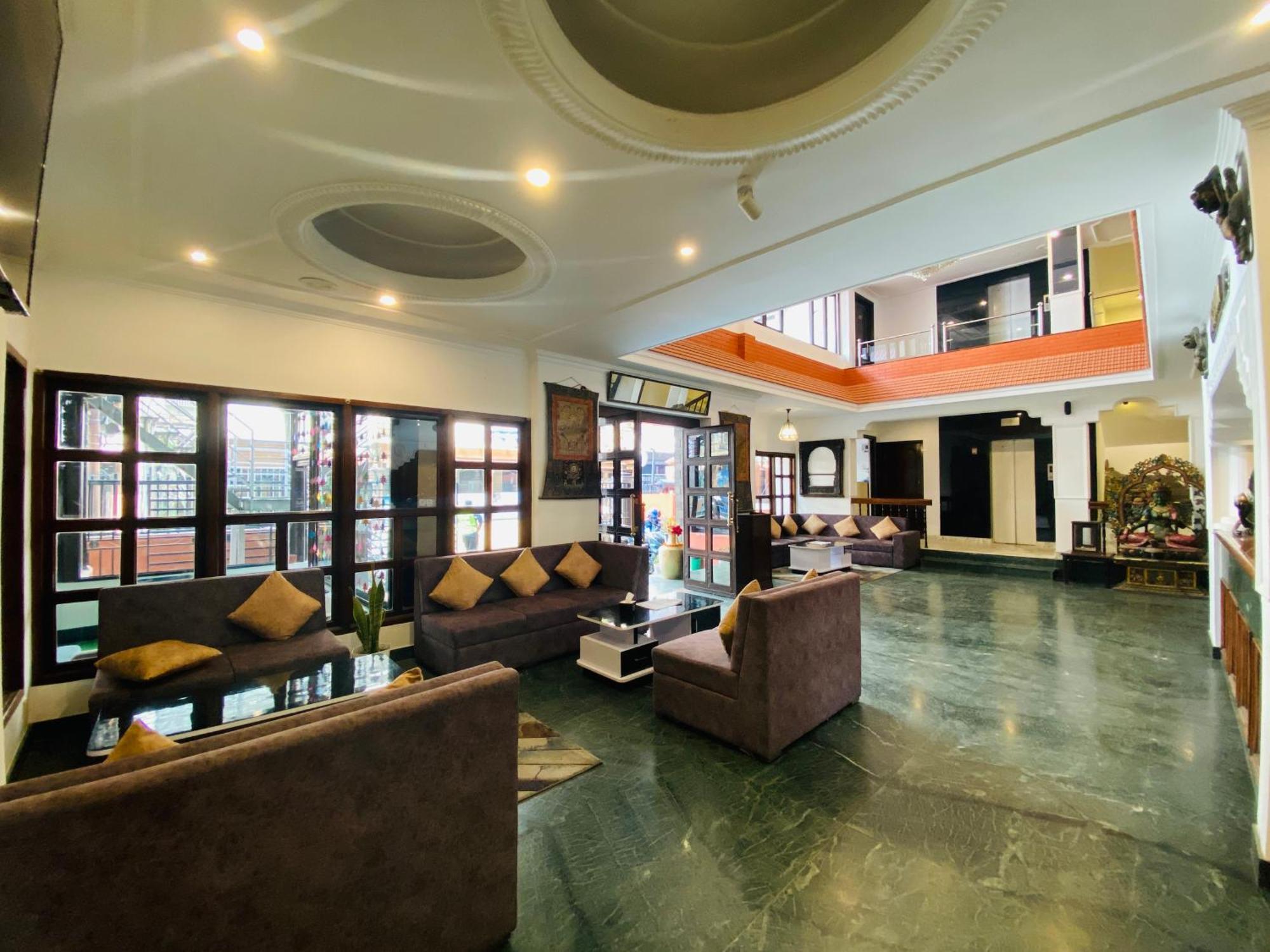 Kathmandu Business Hotel Buitenkant foto