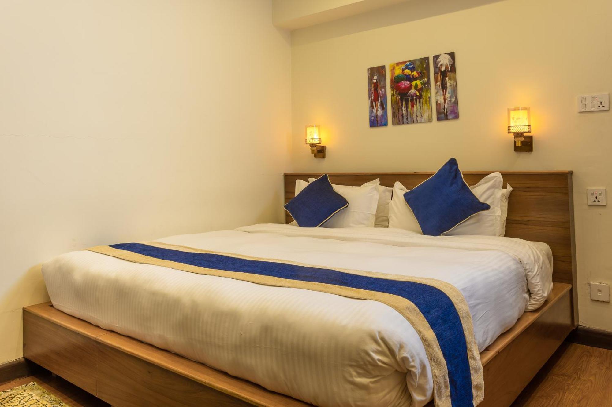 Kathmandu Business Hotel Buitenkant foto