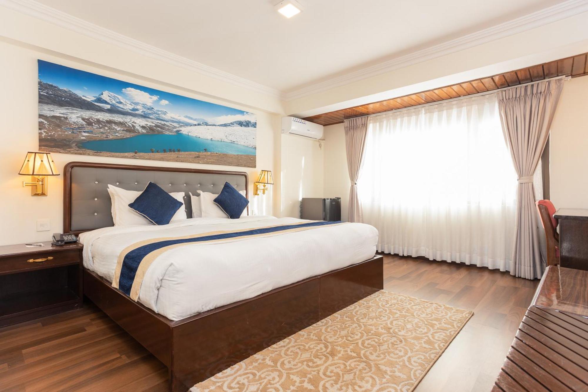 Kathmandu Business Hotel Buitenkant foto
